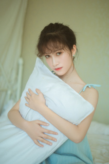 明星专题：余非